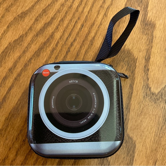 NWOT Creative & Cute Camera Pattern Coin Purse - Picture 2 of 5